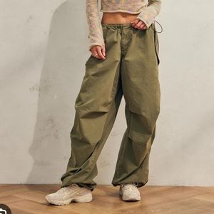 Parachute pants